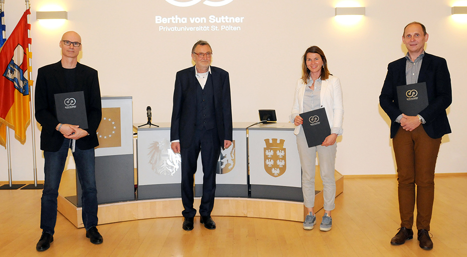 Gruppenfoto bei der Sponsionsfeier